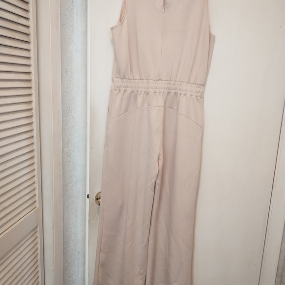 Jumpsuit - Picture 7 of 11